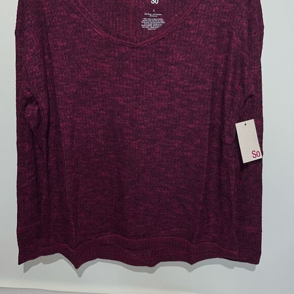 SO, Women's Wine Chalet Heather V-Neck Long Sleeve Pullover Sweater Small NWT - Picture 2 of 8